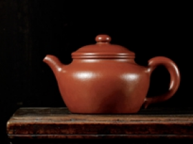 孟臣紫砂壶朱泥大莲子成交价