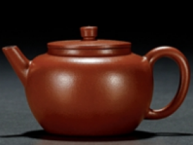 清乾隆“宝”字春和款圆壶成交价