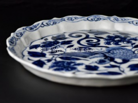 仿元青花凤穿牡丹盘