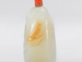 清中期 白玉雕花卉纹鼻烟壶