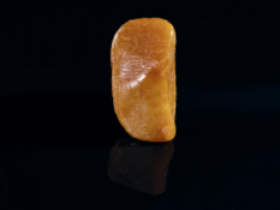 寿山田黄石薄意摆件价格