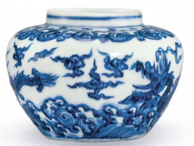 明成化青花海水应龙纹小罐《大明成化年制》款