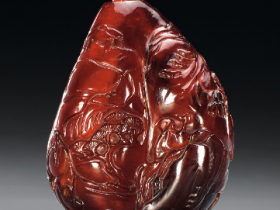 清琥珀踏雪寻梅烟壶成交价